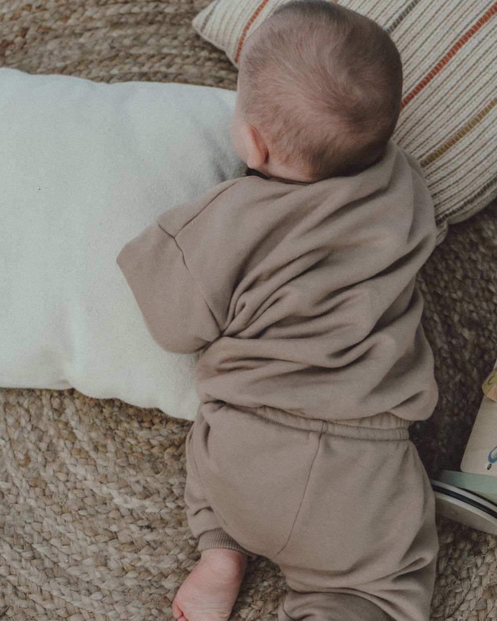 Personalized tracksuit Basic - Latte