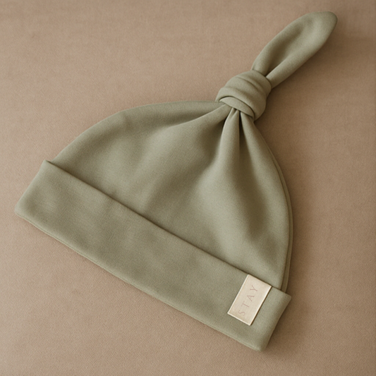 Baby hat with knot - Pistachio