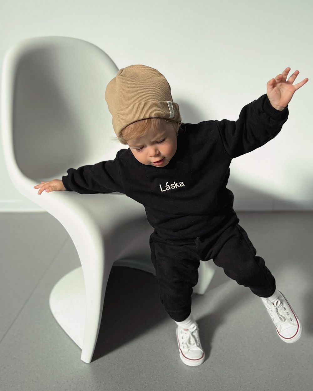 Souprava se jménem Basic - Černá