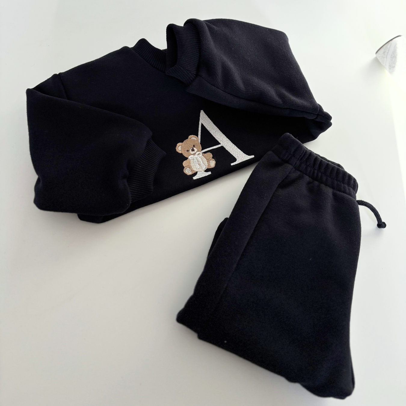 Souprava se jménem Basic - Černá